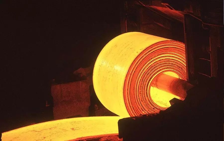 【要聞快遞】5只A股跌停，鋼鐵行業(yè)跌幅最大